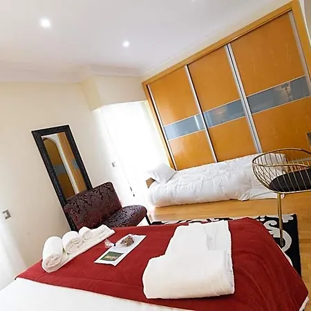 Sunny, The House - Al Hotel *