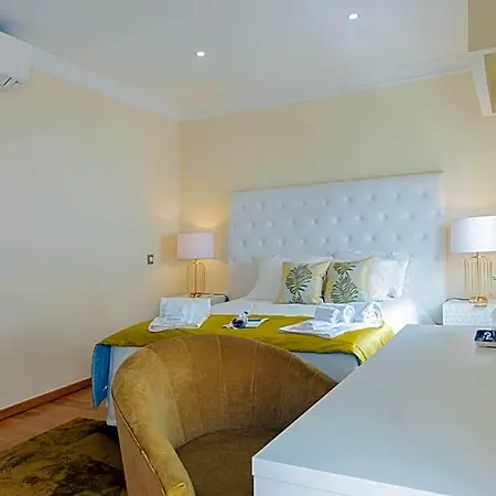 Hotel Sunny, The House - Al Faro