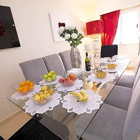 Hotel Sunny, The House - Al Faro